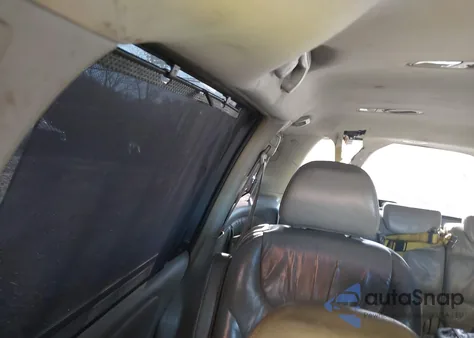 2005 Honda Odyssey Touring from USA, damaged, VIN 5FNRL38805B032904